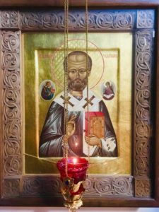 СВятитель Николай Чудотворец на иконе в храме Тюльгана